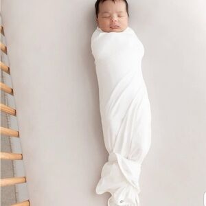 Cozy White Baby Swaddle Blanket in Cloud